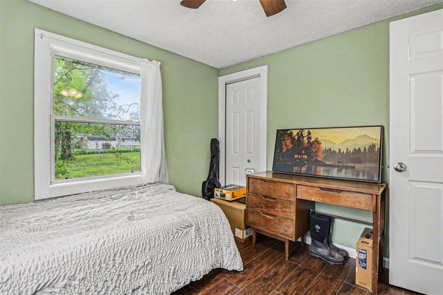 1585 Leeds Avenue, Benton Harbor, MI 49022