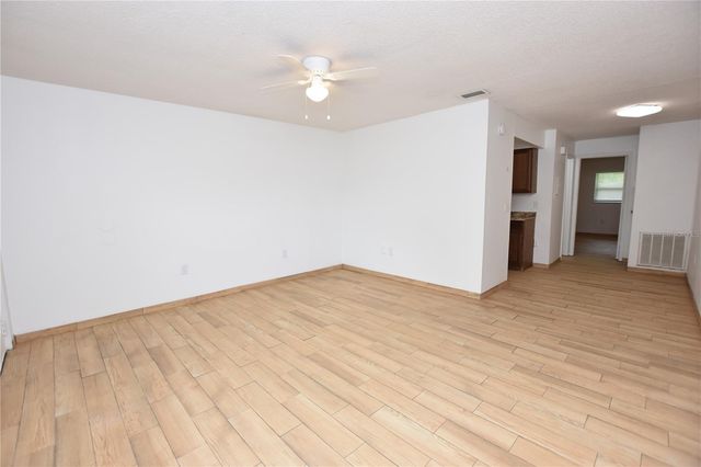 613 ROBIN ROAD 5, Lakeland, FL 33803
