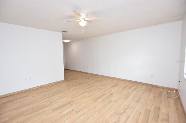 613 ROBIN ROAD 5, Lakeland, FL 33803