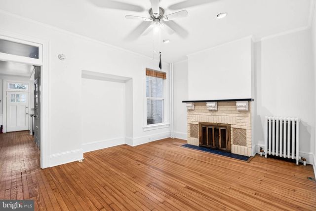 3005 N CALVERT ST, Baltimore, MD 21218