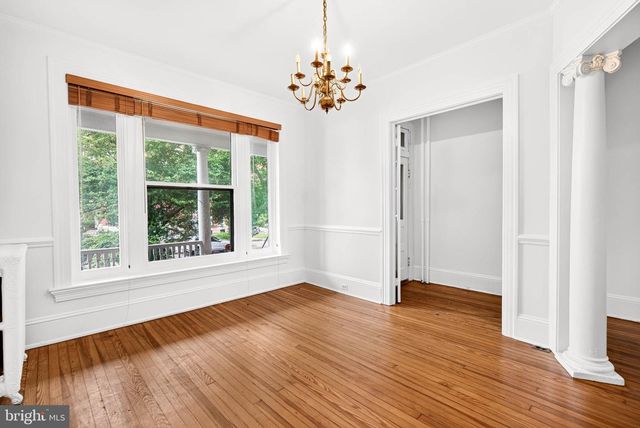 3005 N CALVERT ST, Baltimore, MD 21218