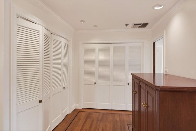 747 Westridge Drive, Portola Valley, CA 94028