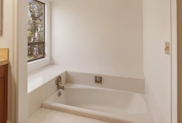 747 Westridge Drive, Portola Valley, CA 94028