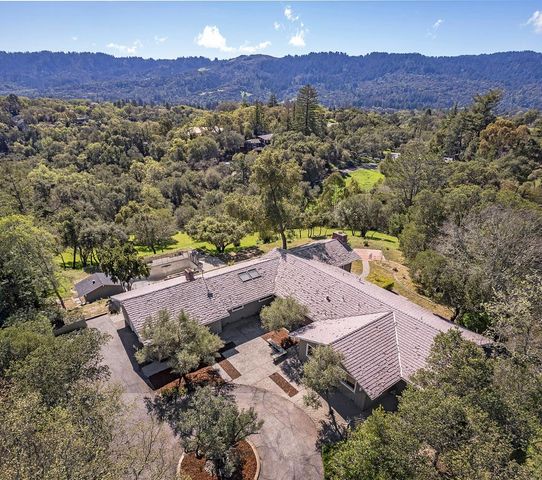 747 Westridge Drive, Portola Valley, CA 94028