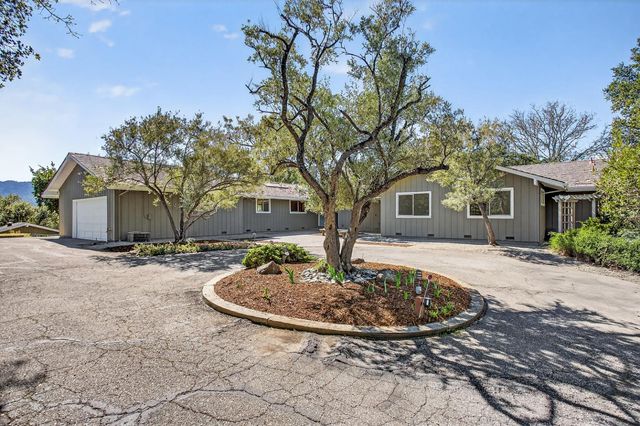 747 Westridge Drive, Portola Valley, CA 94028