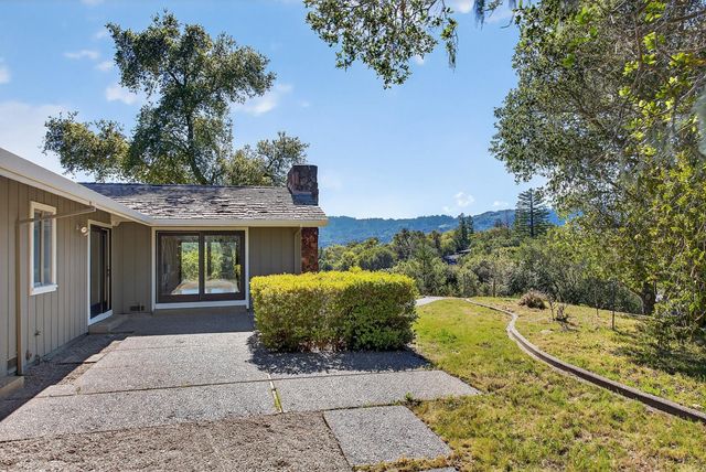 747 Westridge Drive, Portola Valley, CA 94028