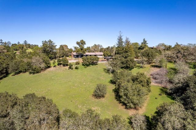 747 Westridge Drive, Portola Valley, CA 94028