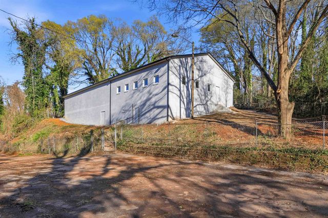 203 Caulder Circle, Spartanburg, SC 29306