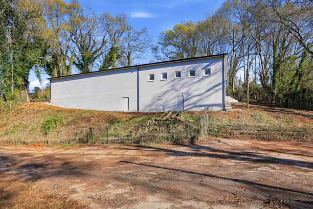 203 Caulder Circle, Spartanburg, SC 29306