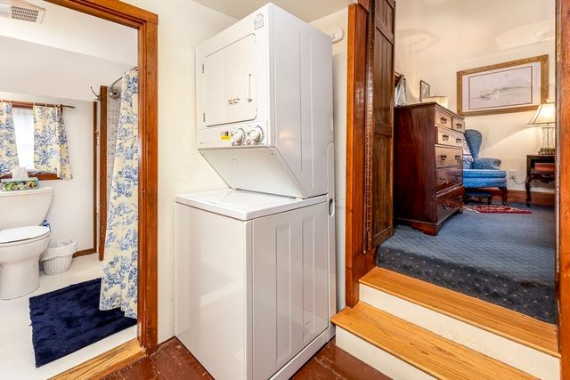 50 Rowland Street 1, Marblehead, MA 01945