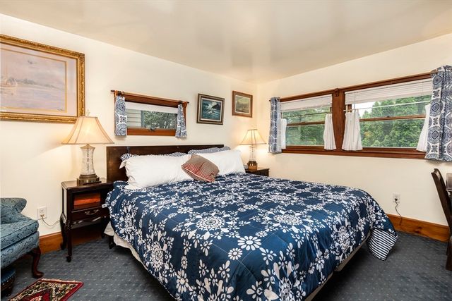 50 Rowland Street 1, Marblehead, MA 01945
