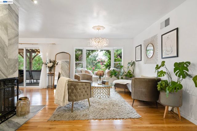 656 La Vista Rd, Walnut Creek, CA 94598