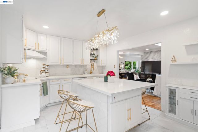 656 La Vista Rd, Walnut Creek, CA 94598