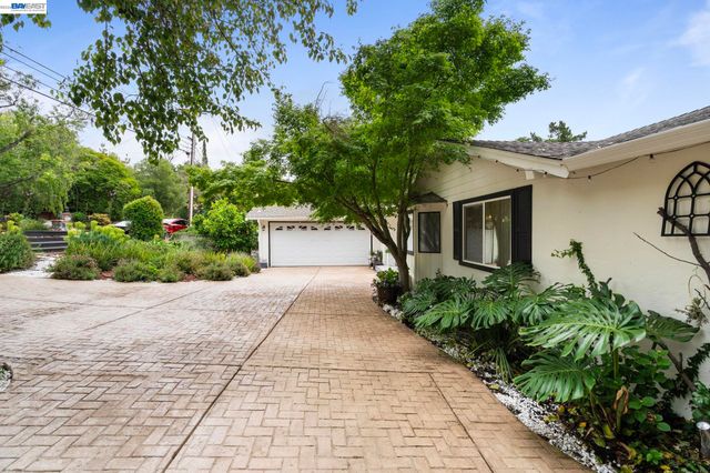 656 La Vista Rd, Walnut Creek, CA 94598