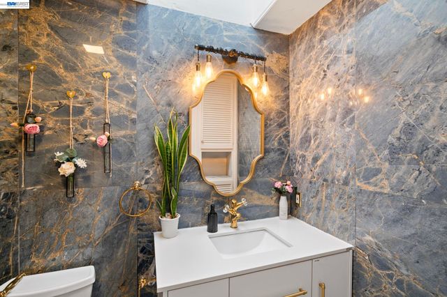 656 La Vista Rd, Walnut Creek, CA 94598