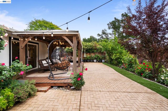 656 La Vista Rd, Walnut Creek, CA 94598