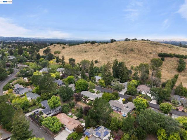 656 La Vista Rd, Walnut Creek, CA 94598