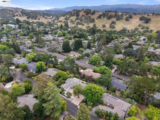 656 La Vista Rd, Walnut Creek, CA 94598