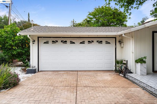 656 La Vista Rd, Walnut Creek, CA 94598