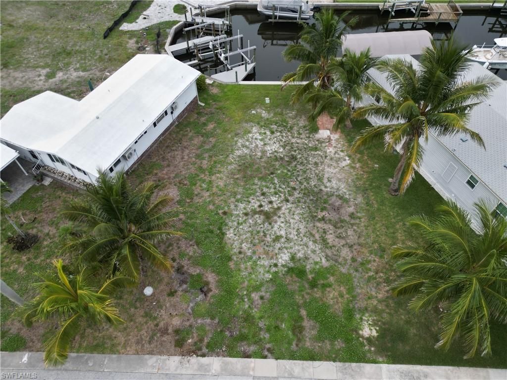 11271 Azalea LN, FORT MYERS BEACH, FL 33931 — photo 5