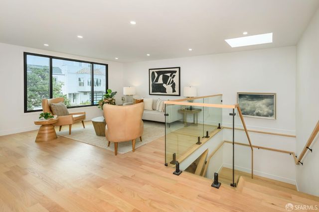 1645 48th Avenue, San Francisco, CA 94122