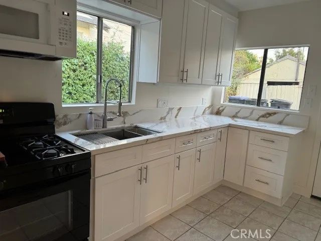 430 Ivy, Glendale, CA 91204