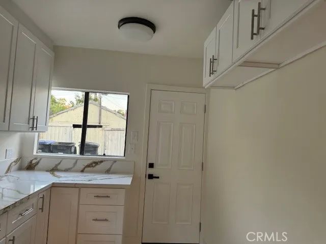 430 Ivy, Glendale, CA 91204