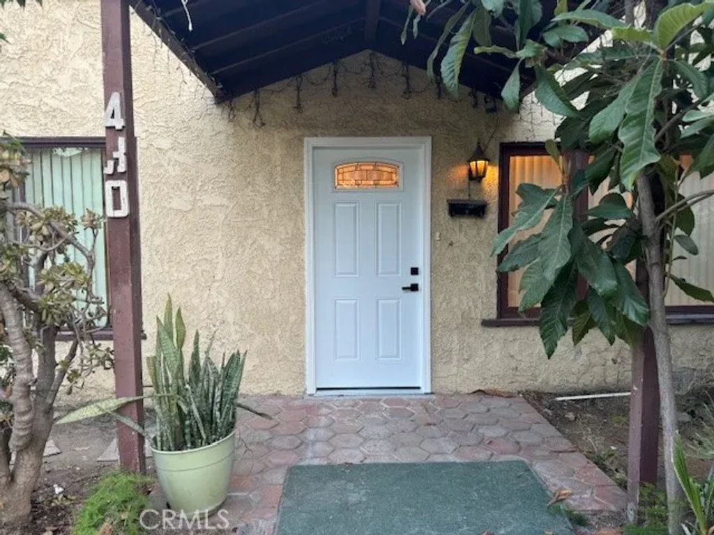 430 Ivy, Glendale, CA 91204