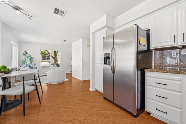 4551 Mangrove Dr 18, Dublin, CA 94568