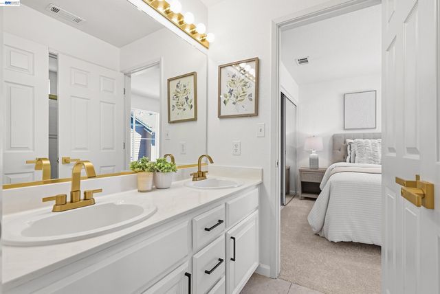 4551 Mangrove Dr 18, Dublin, CA 94568