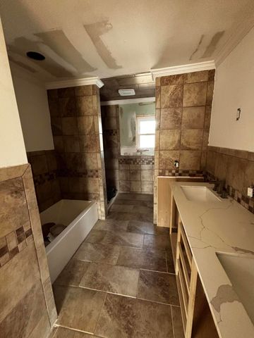 2139 S Shore Acres Road, Soddy Daisy, TN 37379