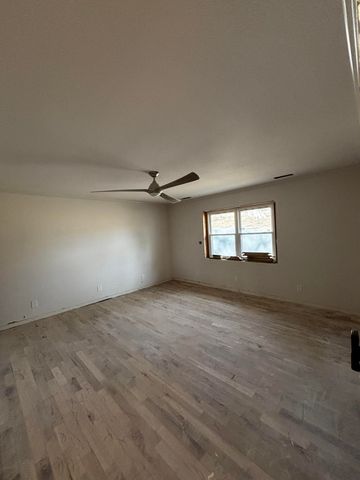 2139 S Shore Acres Road, Soddy Daisy, TN 37379