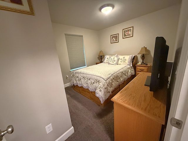 1779 NE 3rd Street NE, Redmond, OR 97756