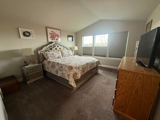 1779 NE 3rd Street NE, Redmond, OR 97756