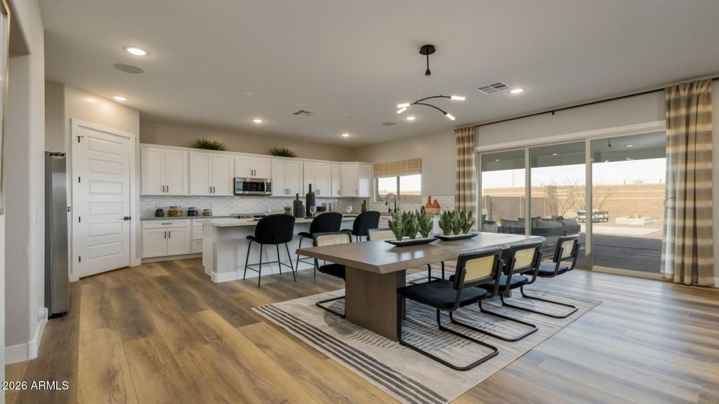 Image 9 of property listing at 12712 W CORONA Avenue, Avondale, AZ 85323