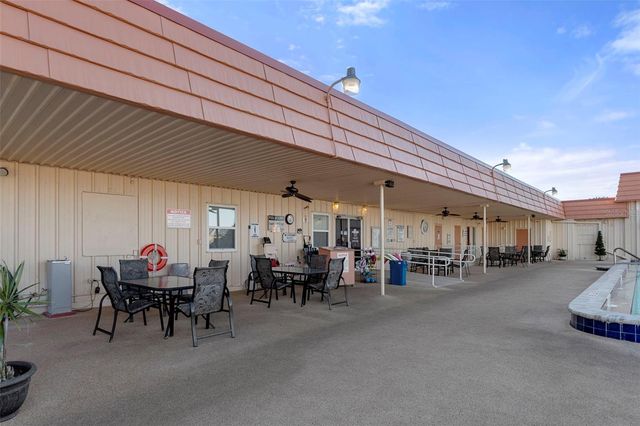 7340 DEVINE AVENUE, Brooksville, FL 34613