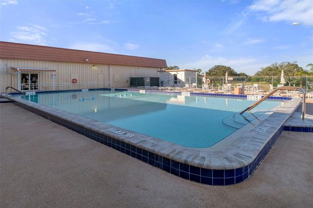 7340 DEVINE AVENUE, Brooksville, FL 34613