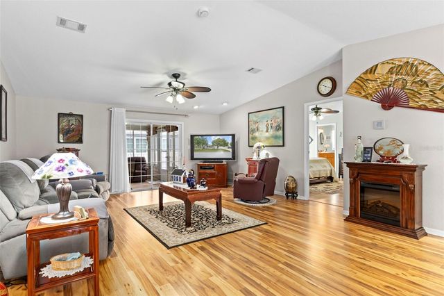7340 DEVINE AVENUE, Brooksville, FL 34613
