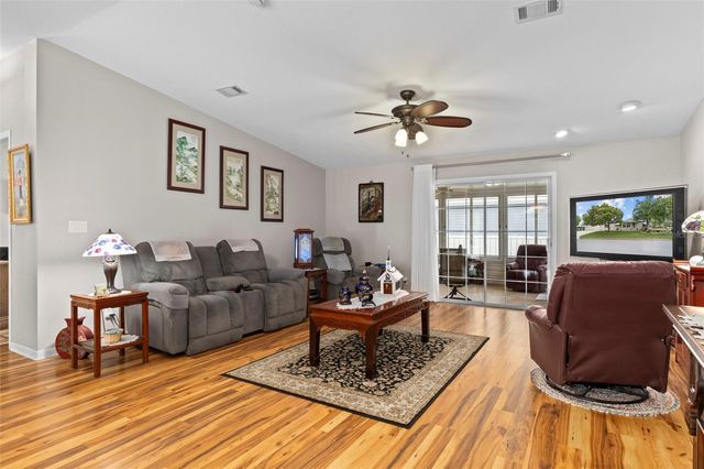 7340 DEVINE AVENUE, Brooksville, FL 34613