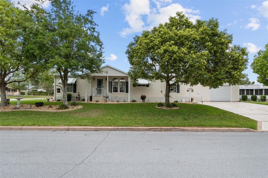 7340 DEVINE AVENUE, Brooksville, FL 34613
