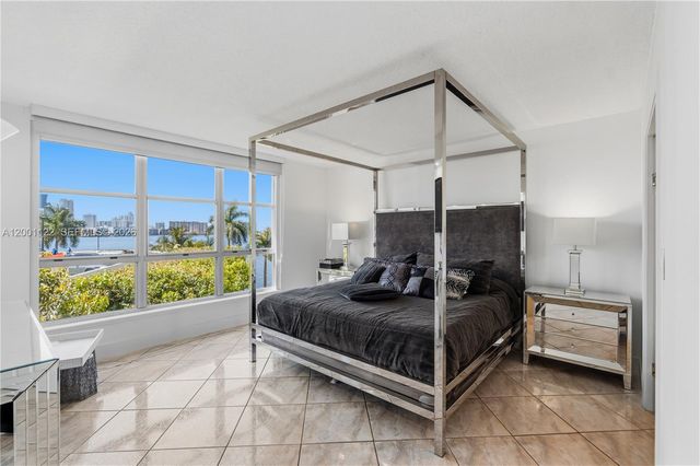 3600 Mystic Pointe Drive 513, Aventura, FL 33180