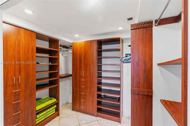 3600 Mystic Pointe Drive 513, Aventura, FL 33180