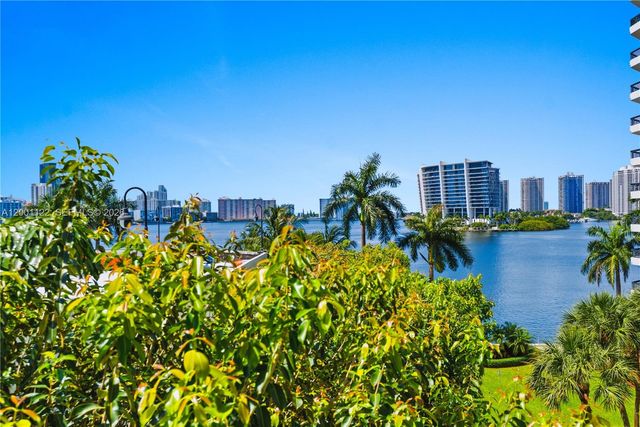 3600 Mystic Pointe Drive 513, Aventura, FL 33180