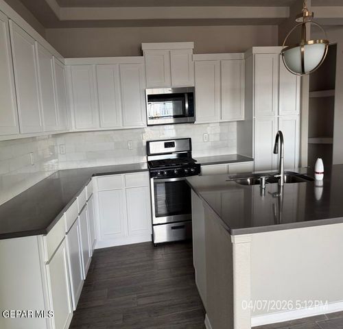 13693 Holbeck Street 1, Horizon City, TX 79928