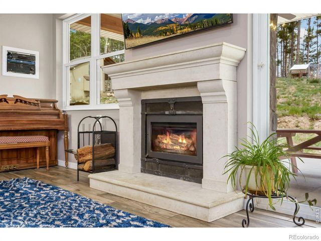 2051 Stove Prairie Road, Bellvue, CO 80512