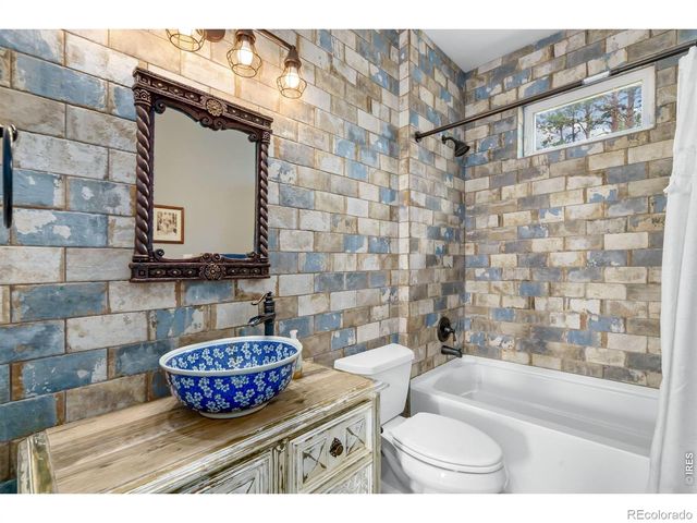 2051 Stove Prairie Road, Bellvue, CO 80512