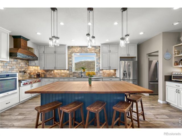 2051 Stove Prairie Road, Bellvue, CO 80512