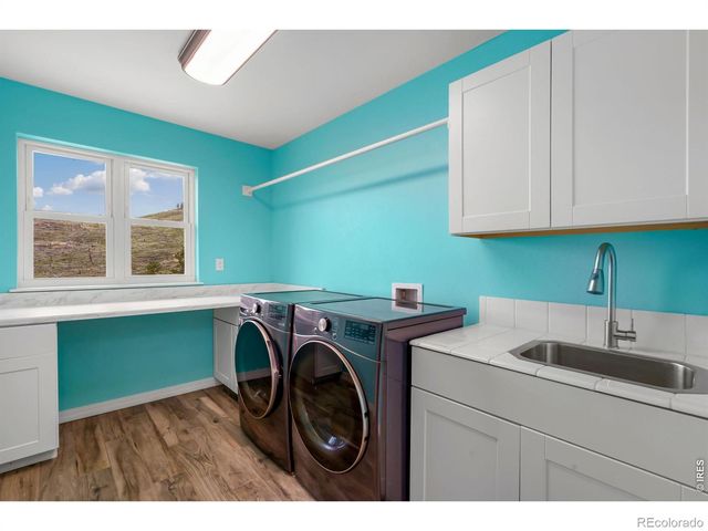 2051 Stove Prairie Road, Bellvue, CO 80512