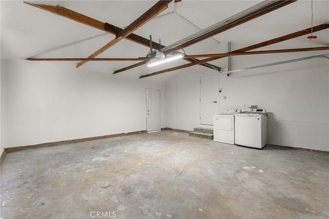 13739 Wyandotte, Van Nuys, CA 91405