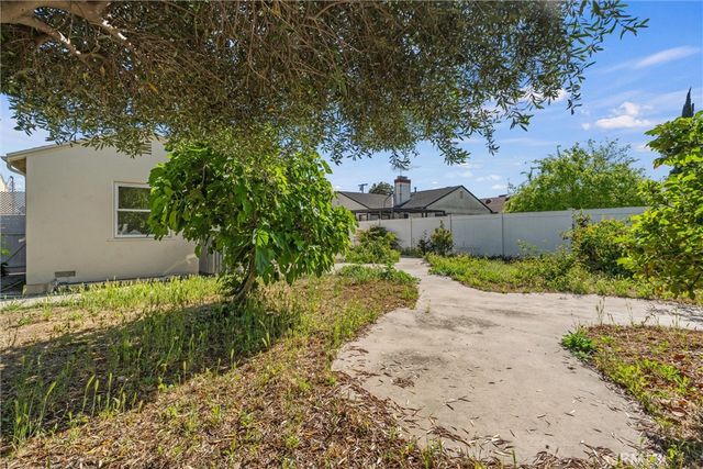 13739 Wyandotte, Van Nuys, CA 91405